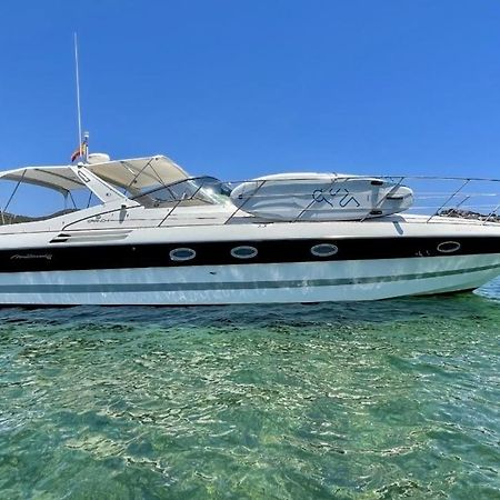 Cozy Yacht Lodge In Barcelona With Boat Tour Option Sant Adrià de Besòs Esterno foto