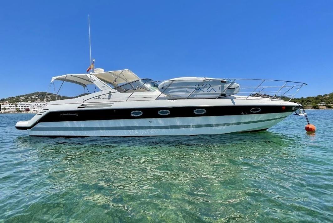 Cozy Yacht Lodge In Barcelona With Boat Tour Option Sant Adrià de Besòs Esterno foto